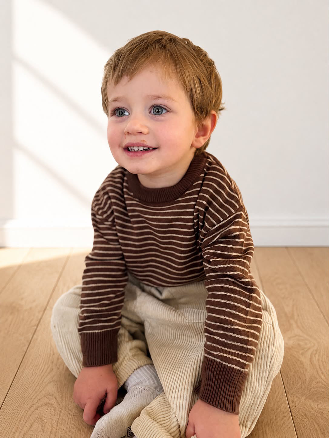 Chocolate lightweight sweater